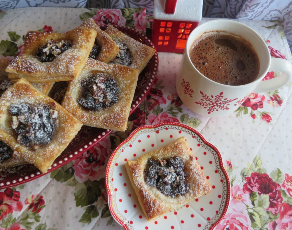 Puff Pastry Mince Pies